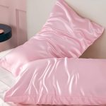"Bedsure satin pillowcase for hair and skin in pink, queen size"