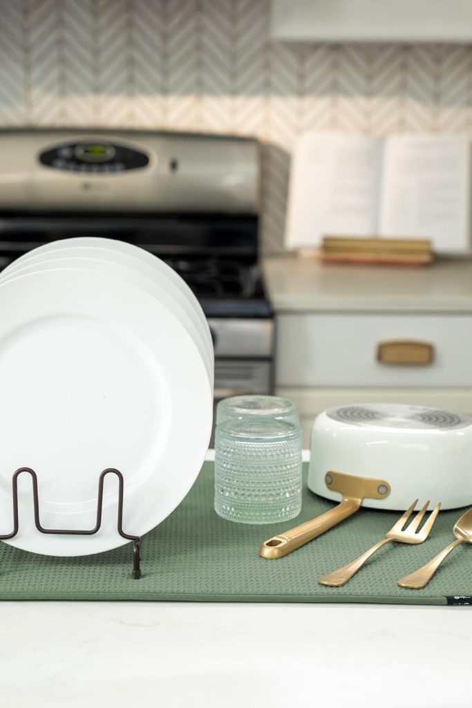 S&T INC. XL Microfiber Dish Drying Mat 18x24 in Sage – Super Absorbent, Machine Washable Kitchen Counter Mat for Dishes, Pots, Pans & Utensils