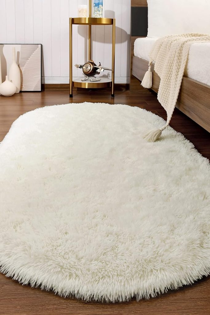 Softlife fluffy rug for kids’ bedroom – creamy oval shag area rug