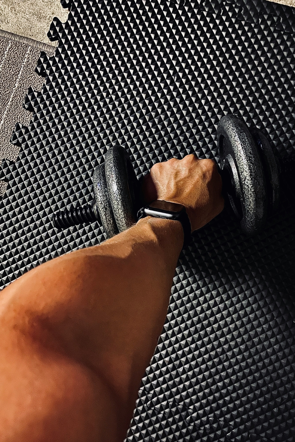 Close-up of solid oak wooden table showing durability