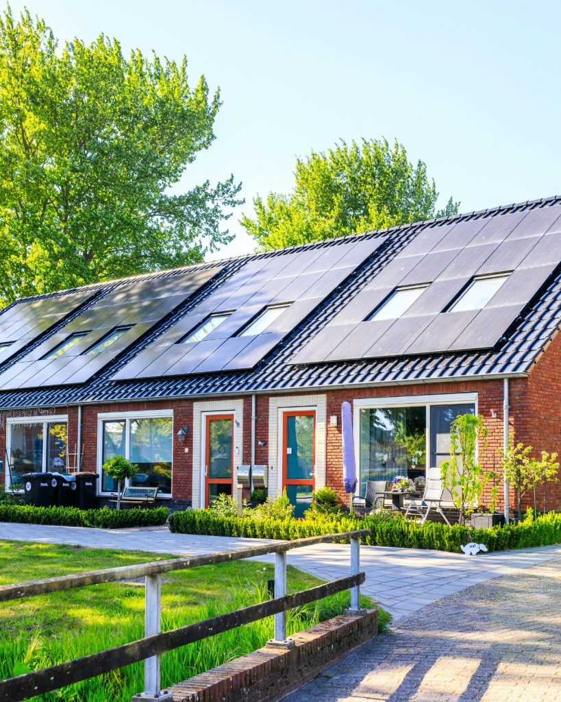 Sustainable living room with energy-efficient lighting and natural materials