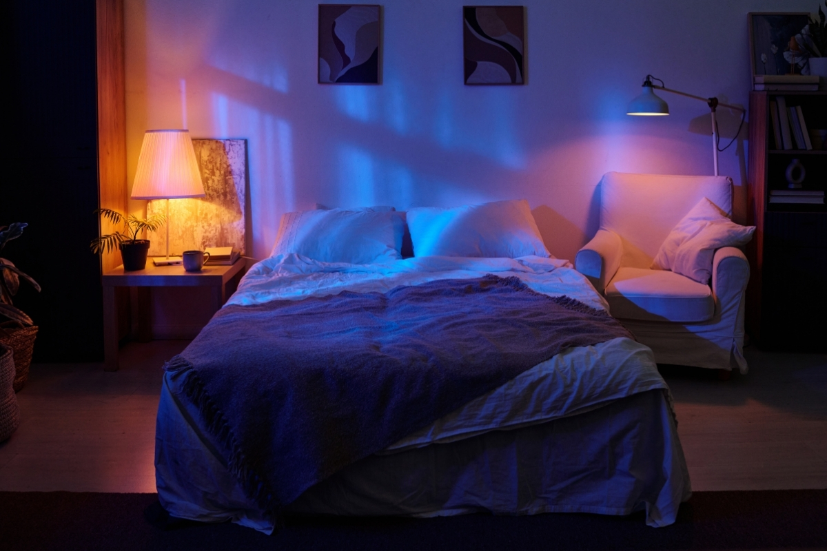 ambient living room lighting with warm floor lamps and wall sconces