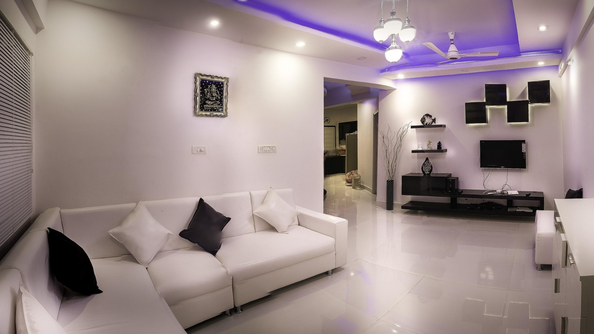 lighting ideas that make small apartments look bigger with ceiling lights