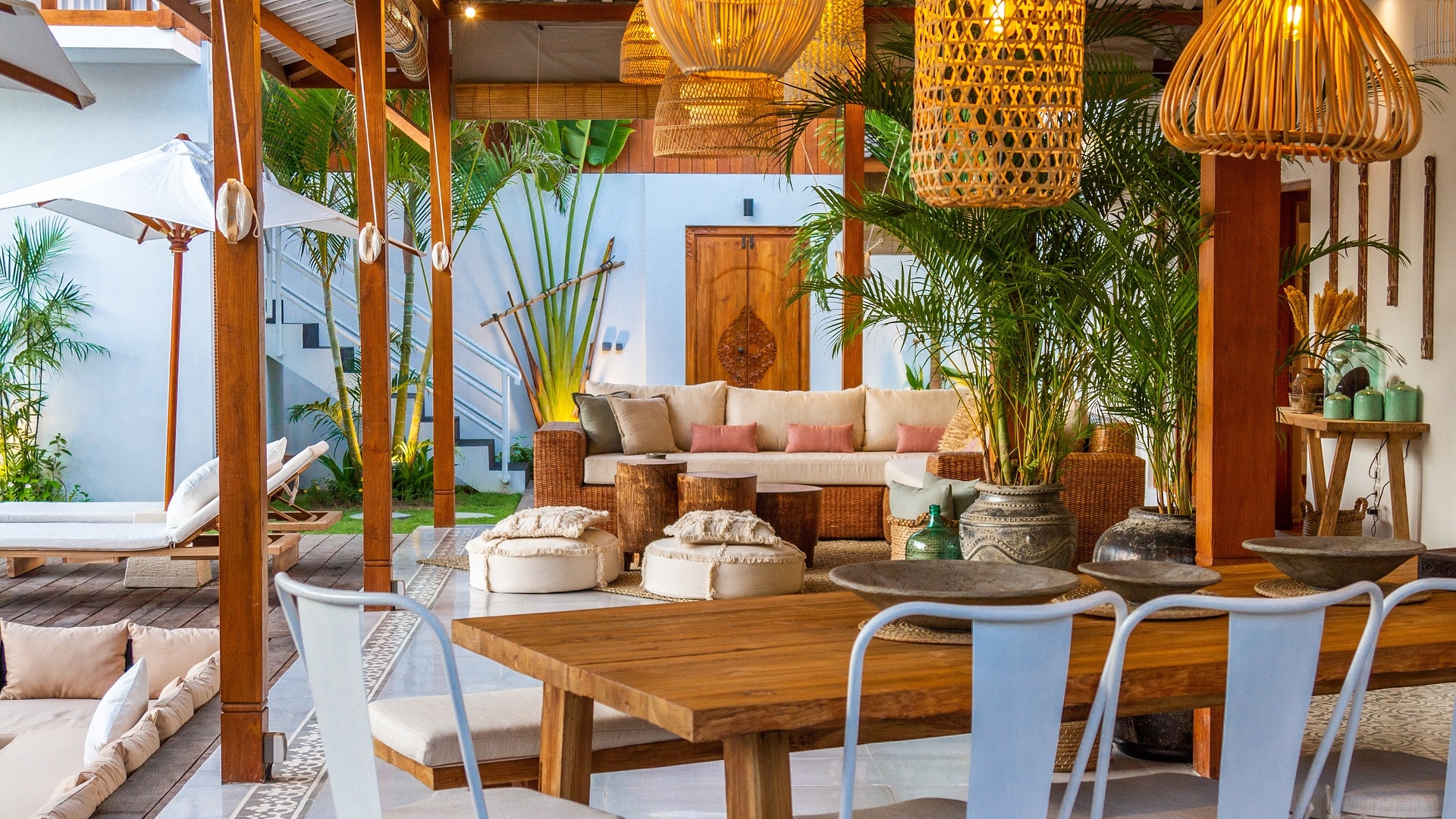 summer balcony decor ideas for small outdoor space