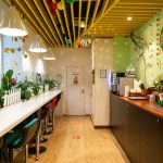 Magnetic kitchen wall décor with spice jars and storage