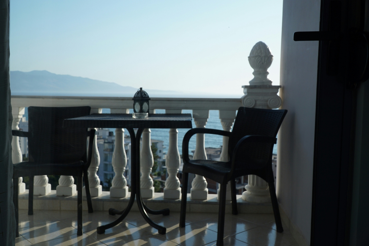 foldable furniture setup for small balcony decor